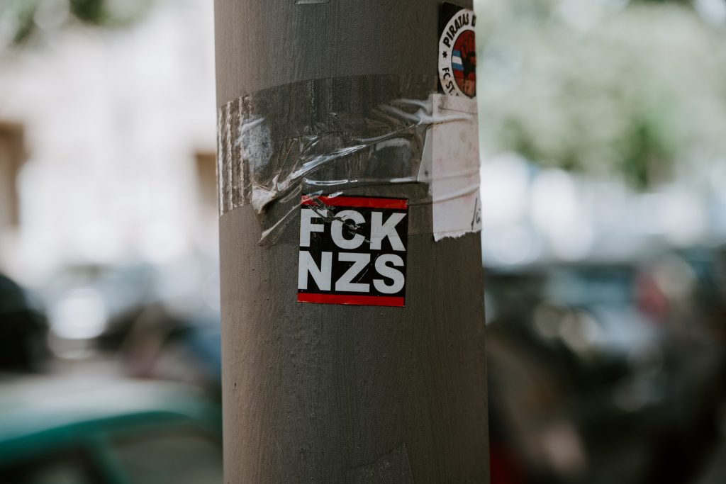 Sticker "FCK NZS"
