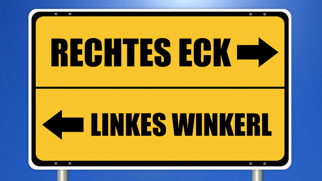 Straßenschild mit Pfeilen in zwei Richtungen: Rechtes Eck und linken Winkerl