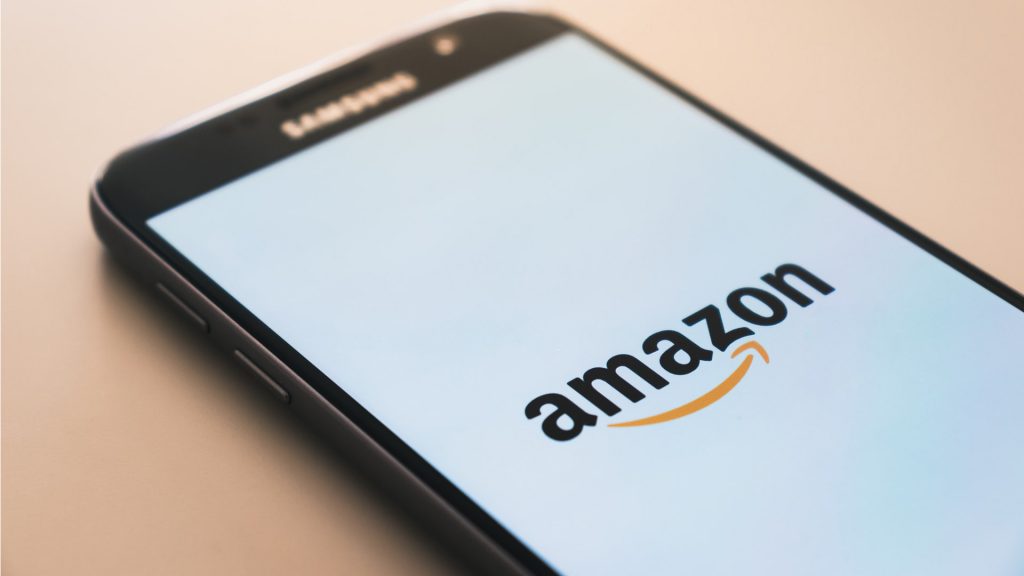 Amazon Logo auf Handy