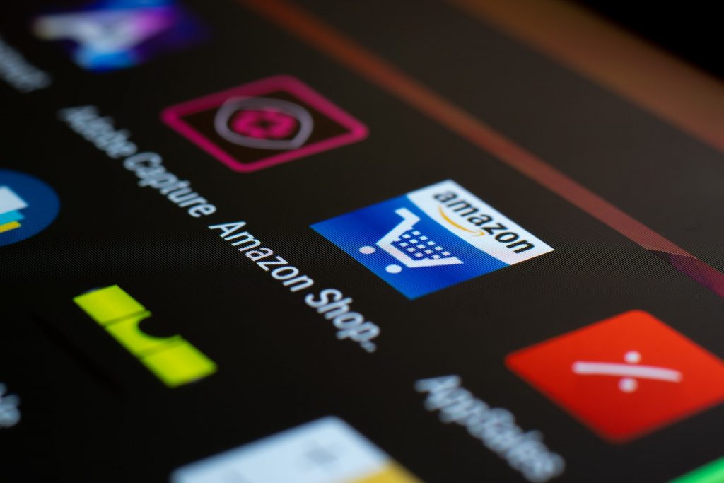Amazon-Shooping-App auf dem Handy