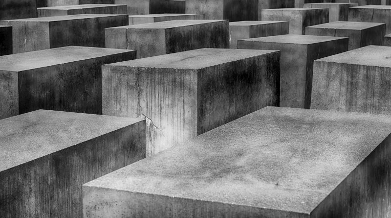 Holocaust-Denkmal in Berlin von oben fotografiert