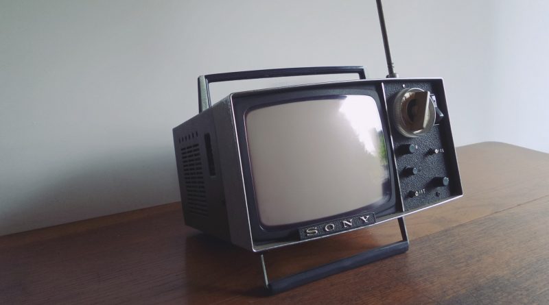 Ein alter Fernseher von Sony