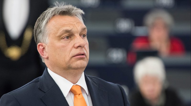 Viktor Orbán im Abzug