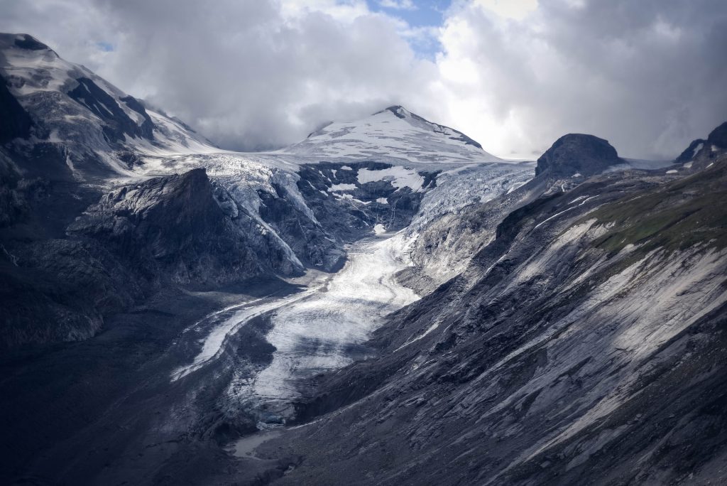Blick auf die Pasterze, den größten Gletscher Österreichs