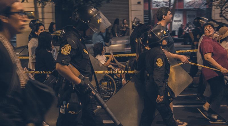 Polizei in Peru auf der Straße