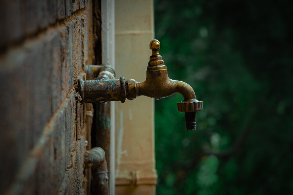 Wasserhahn