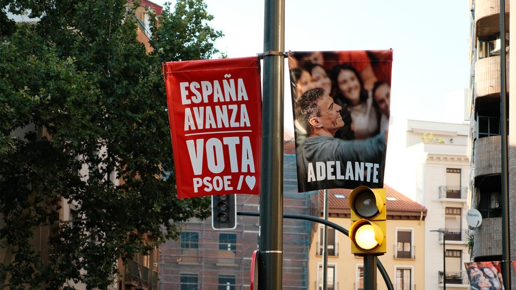 Wahlplakate der Sozialdemokraten in Spanien