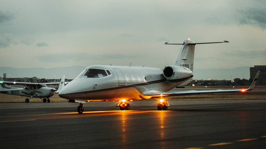Privatjet am Flughafen