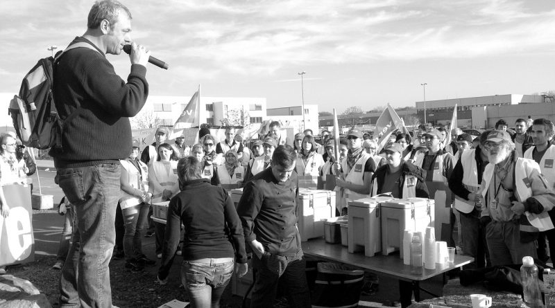 Streik-Kundgebung, schwarz-weiß-Foto