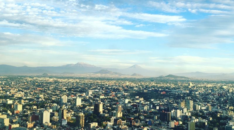 Blick von oben auf Mexiko-Stadt