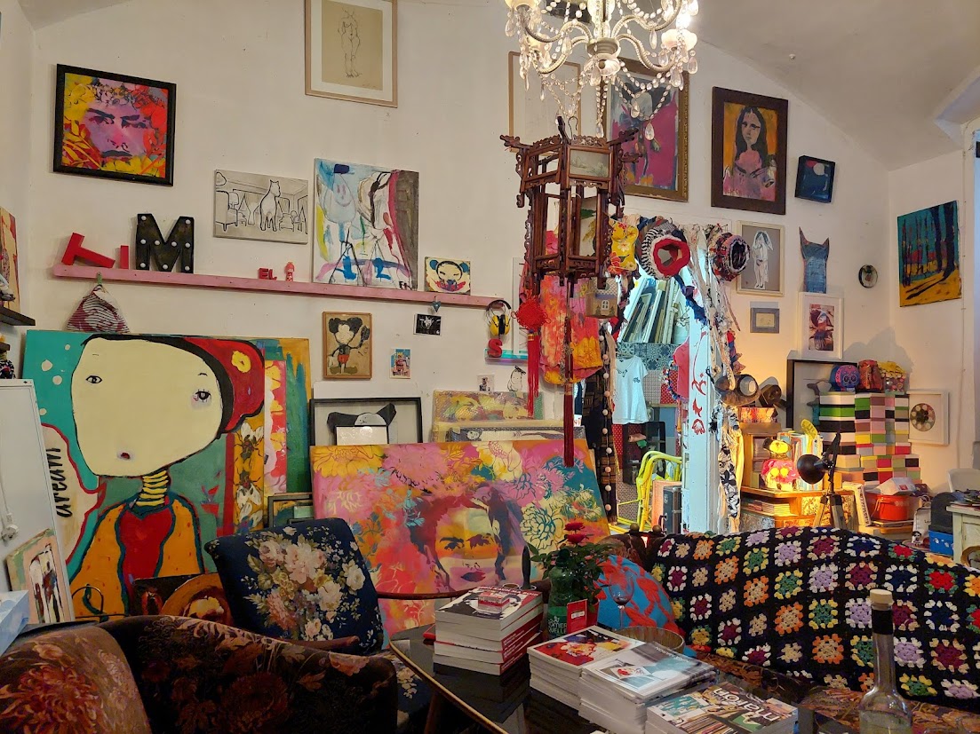 Exklusiver Atelierrundgang mit Nina Maron